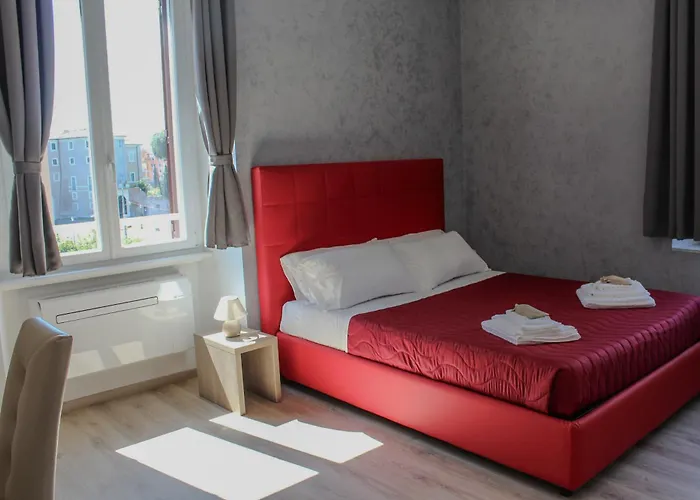 Sunnycornerinrhome Roma